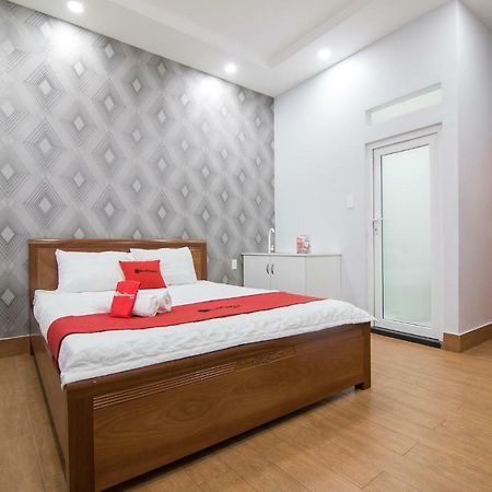 Reddoorz Plus @ Huynh Tan Phat Ciudad Ho Chi Minh  Exterior foto
