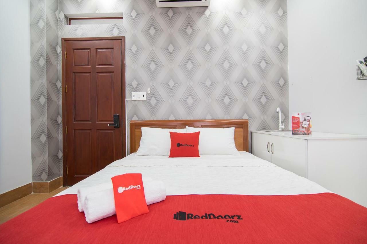 Reddoorz Plus @ Huynh Tan Phat Ciudad Ho Chi Minh  Exterior foto