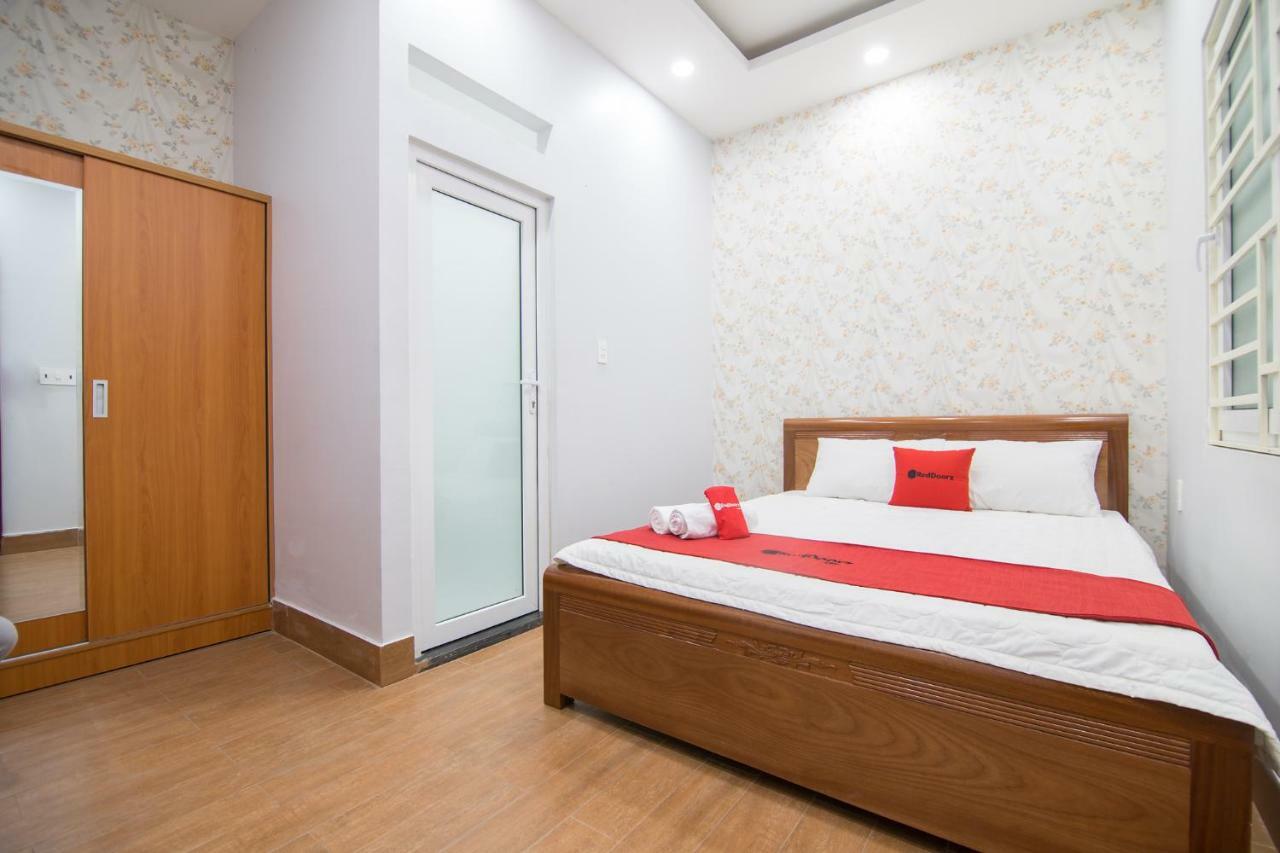 Reddoorz Plus @ Huynh Tan Phat Ciudad Ho Chi Minh  Exterior foto