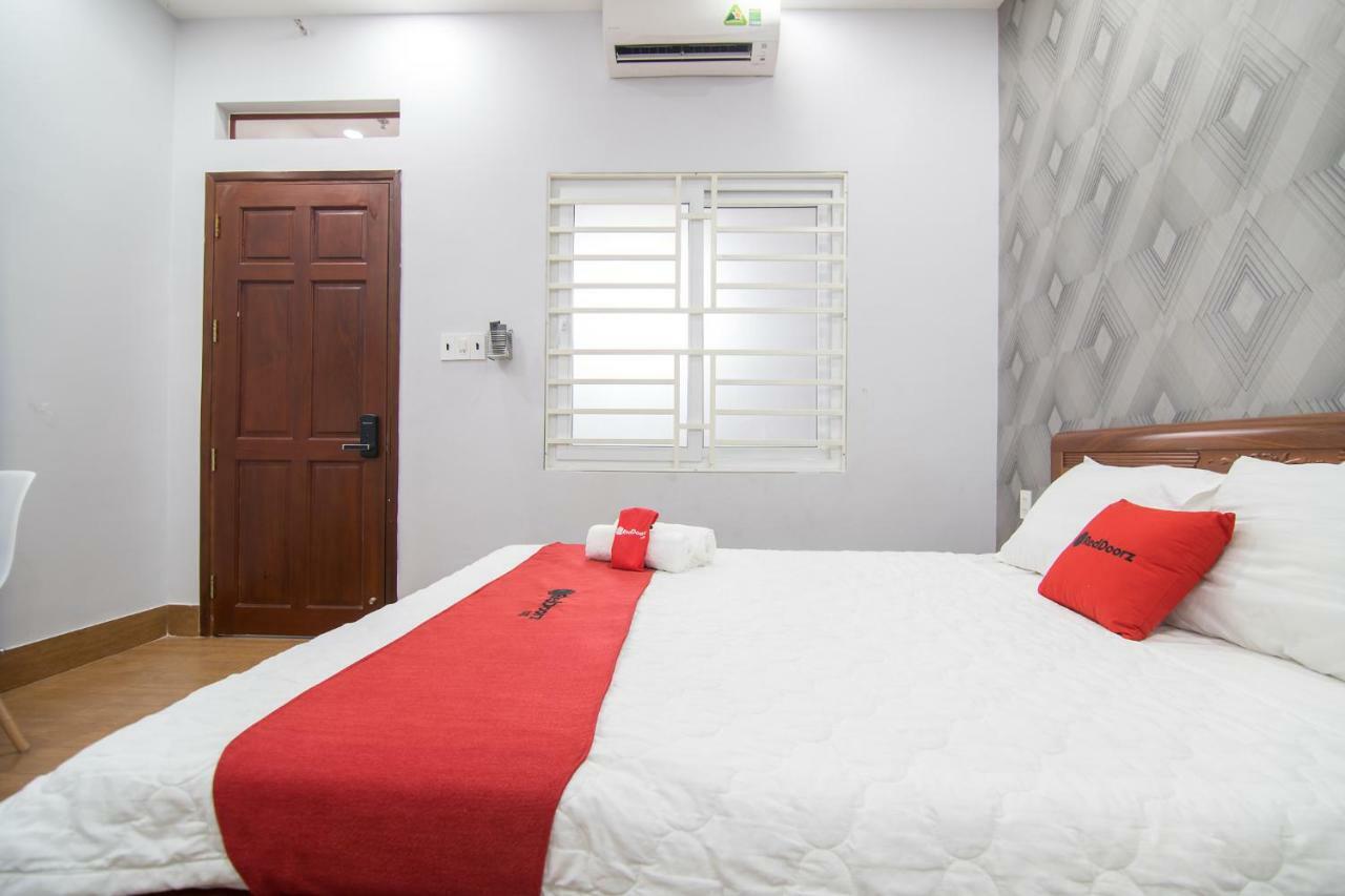 Reddoorz Plus @ Huynh Tan Phat Ciudad Ho Chi Minh  Exterior foto