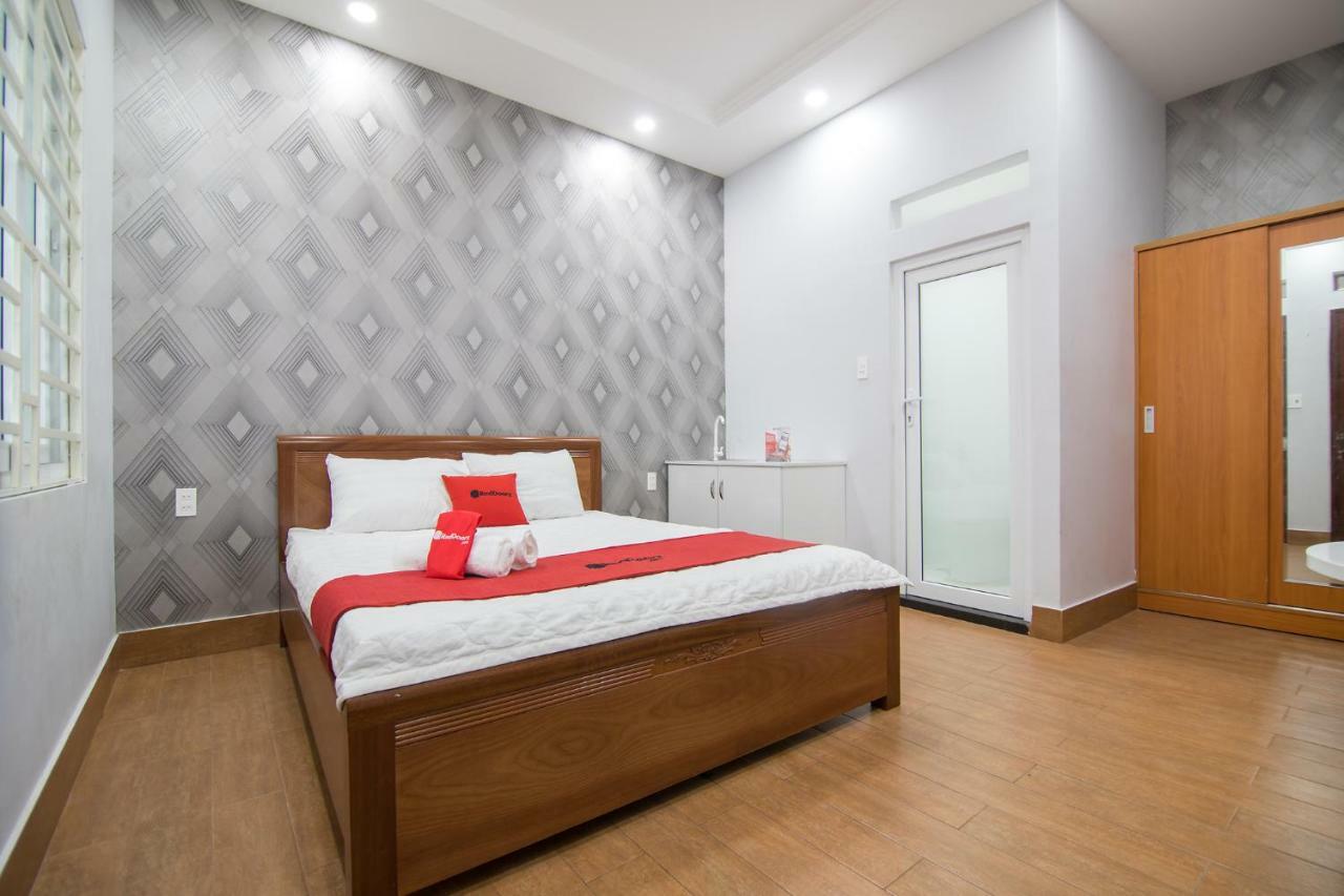 Reddoorz Plus @ Huynh Tan Phat Ciudad Ho Chi Minh  Exterior foto